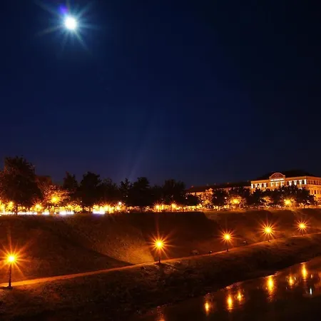 Дом отдыха Hero 4 Sterne