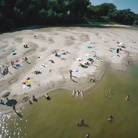 Hero 4 Sterne Baja