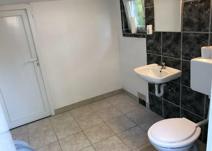 Hero 4 Sterne Baja